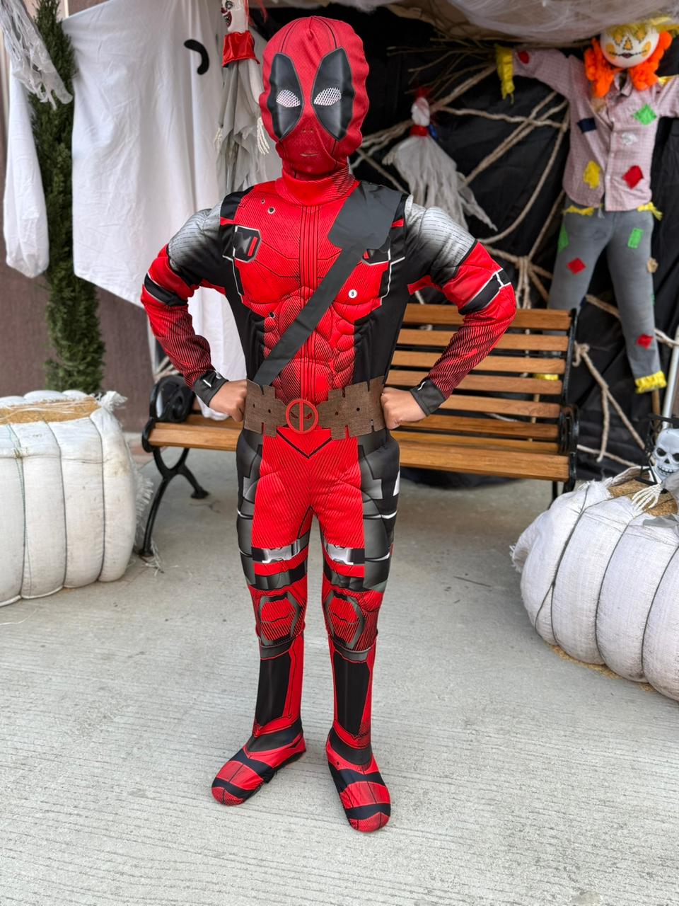 Disfraz Deadpool + Katanas Retractil
